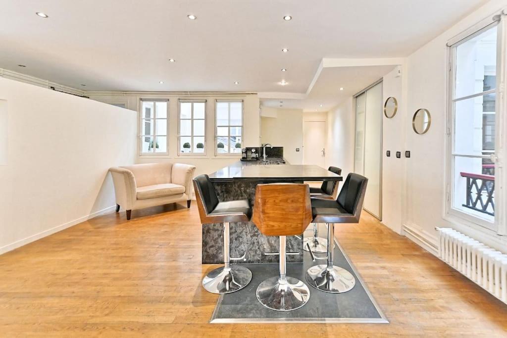 Appartement Grand Prestigieux Et A